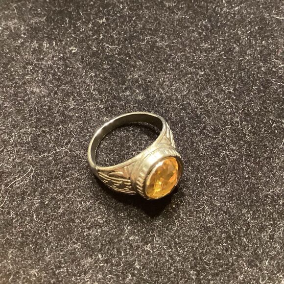 Brasstone Citrine-Colored Crystal Ring size 8.5-9 - Picture 1 of 5